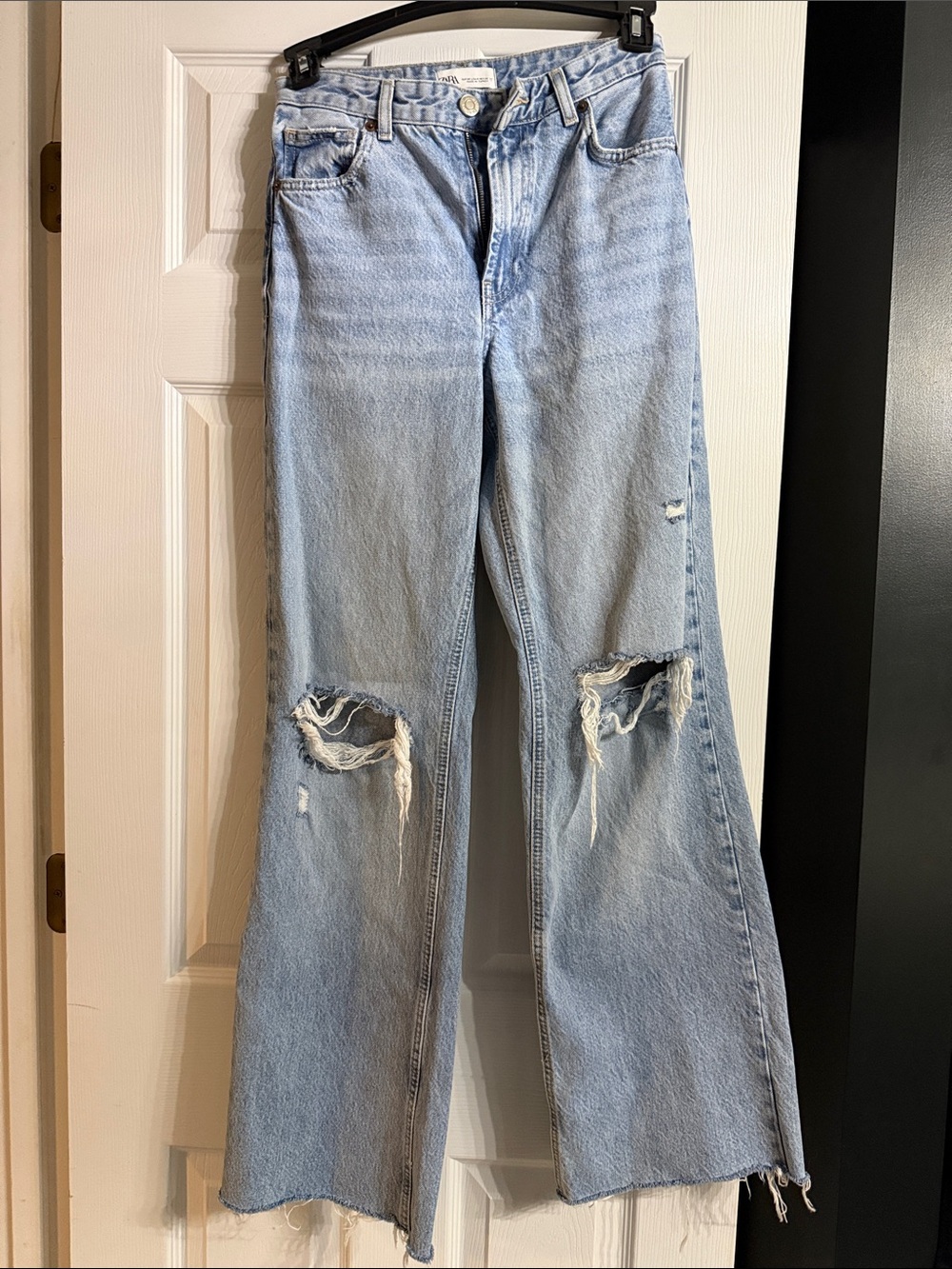Zara Wide Leg Light Blue Distressed Women's Jeans - High Waisted Relaxed Fit
